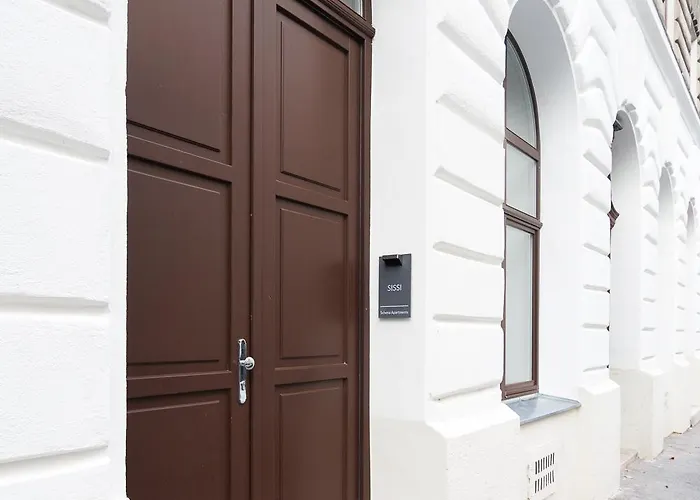 Appartement Boutique Design In Center, Walk To Karlsplatz, Opera Vienne