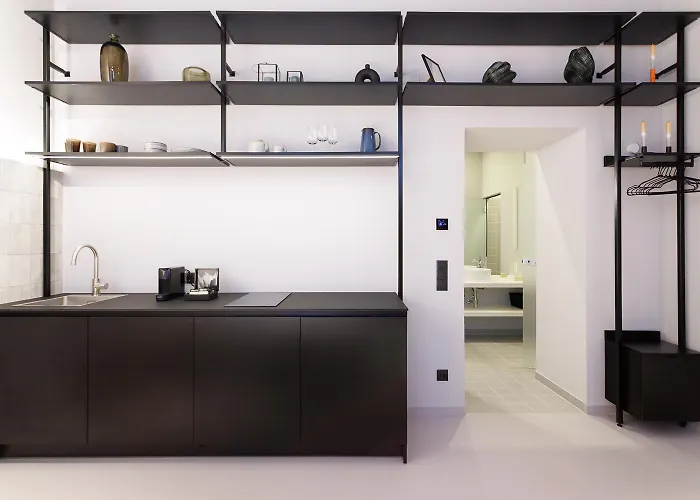 Boutique Design In Center, Walk To Karlsplatz, Opera Appartement *