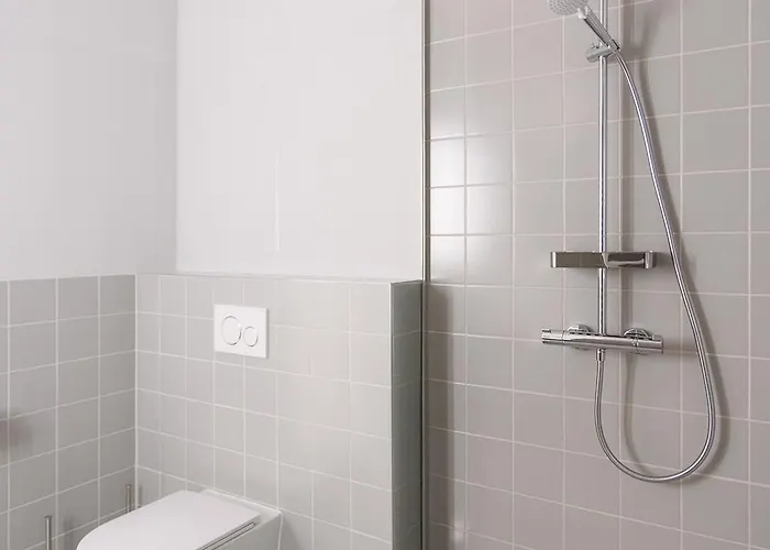 Appartement Boutique Design In Center, Walk To Karlsplatz, Opera Vienne