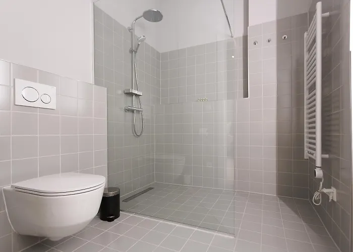 Boutique Design In Center, Walk To Karlsplatz, Opera Appartement Vienne