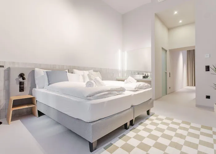 Boutique Design In Center, Walk To Karlsplatz, Opera * Vienne